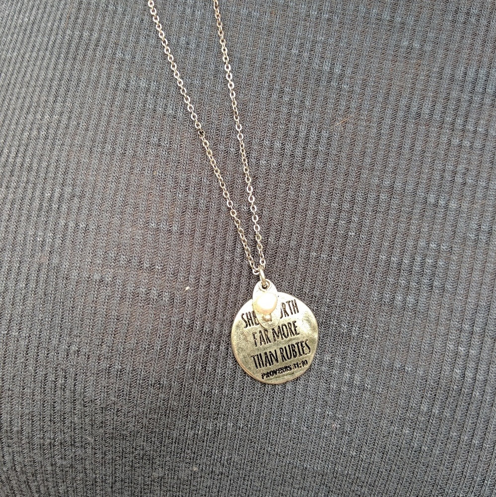 Silver plated necklace with dangle